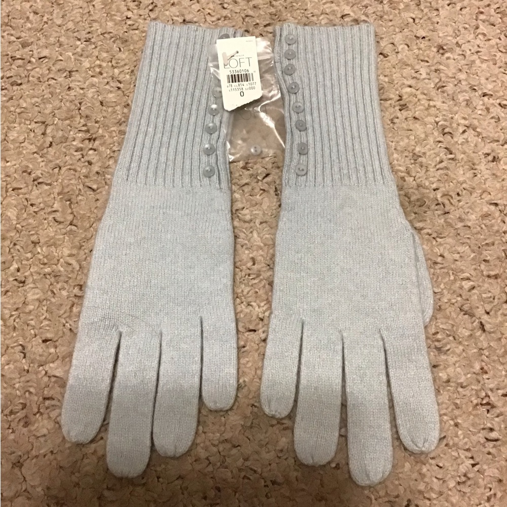 ANN TAYLOR LOFT SAGE GREEN WOOL BLEND GLOVES NWT ONE SZ